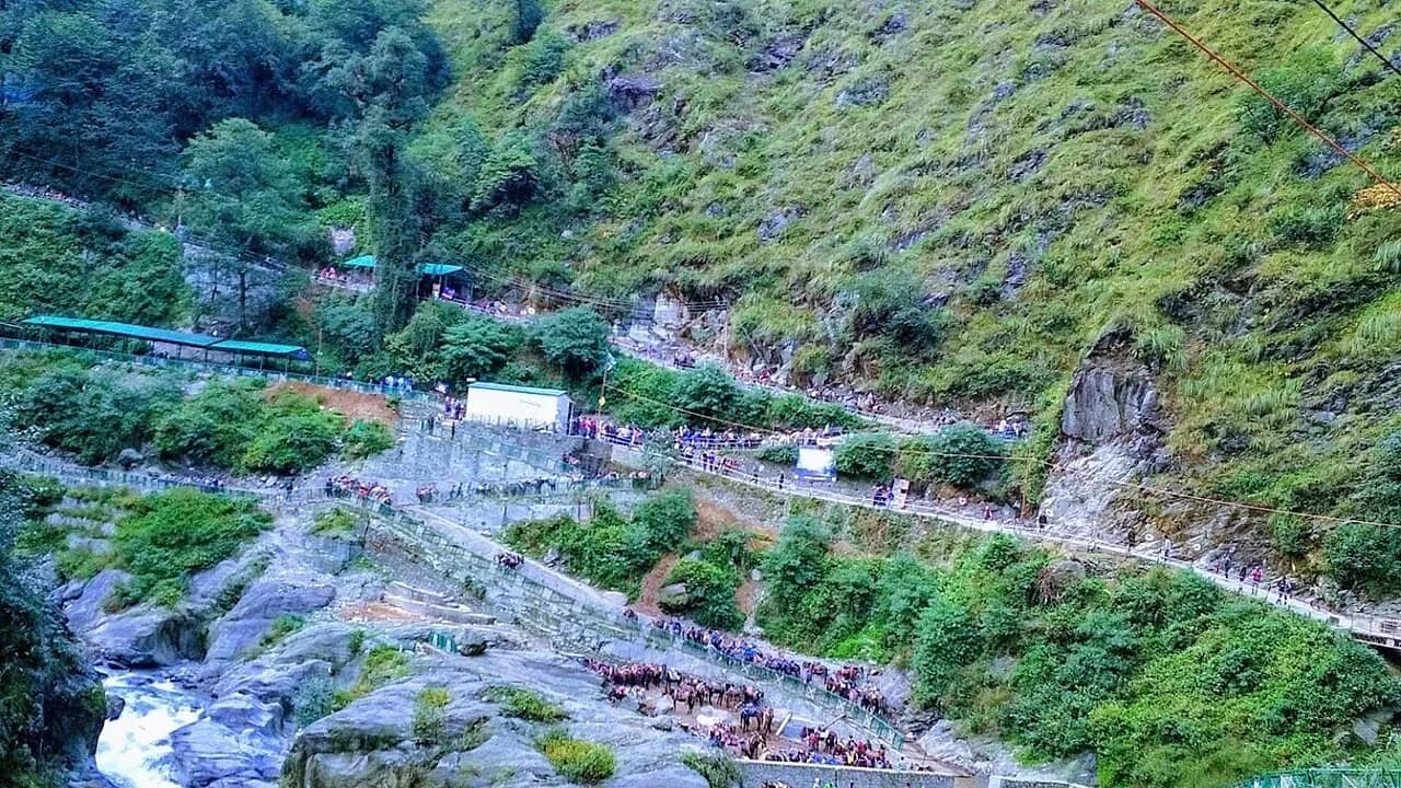 The Kedarnath trek path at Gaurikund